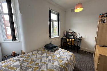 6 bed house, Park Range, Victoria Park, Manchester, M145HR - Image 10